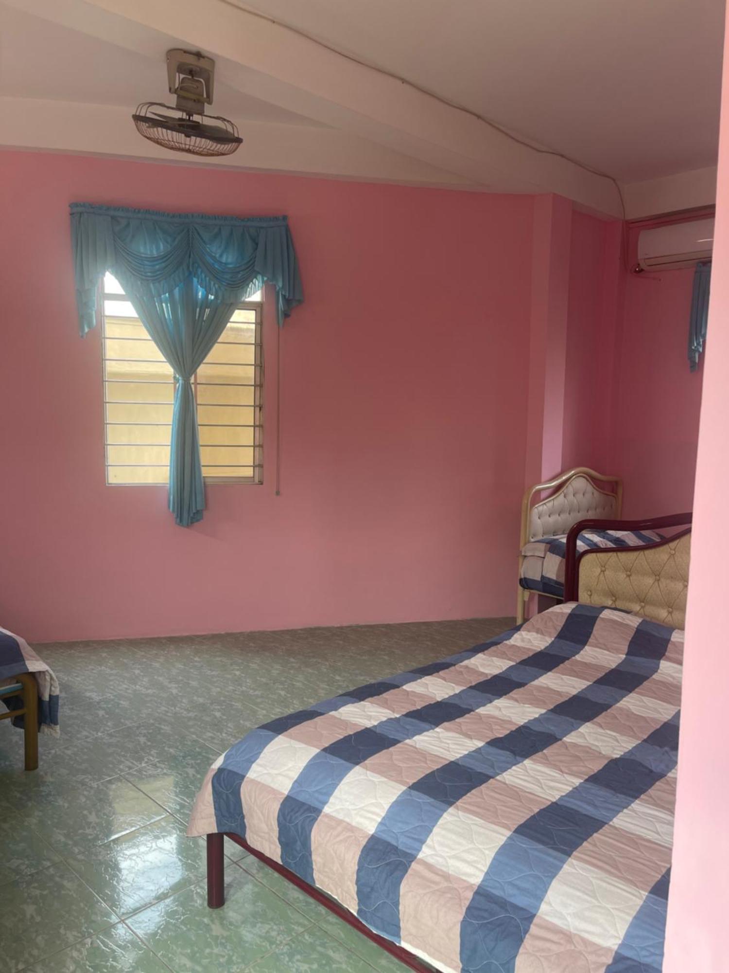 Huynh Huong Guesthouse Hà Tiên Extérieur photo