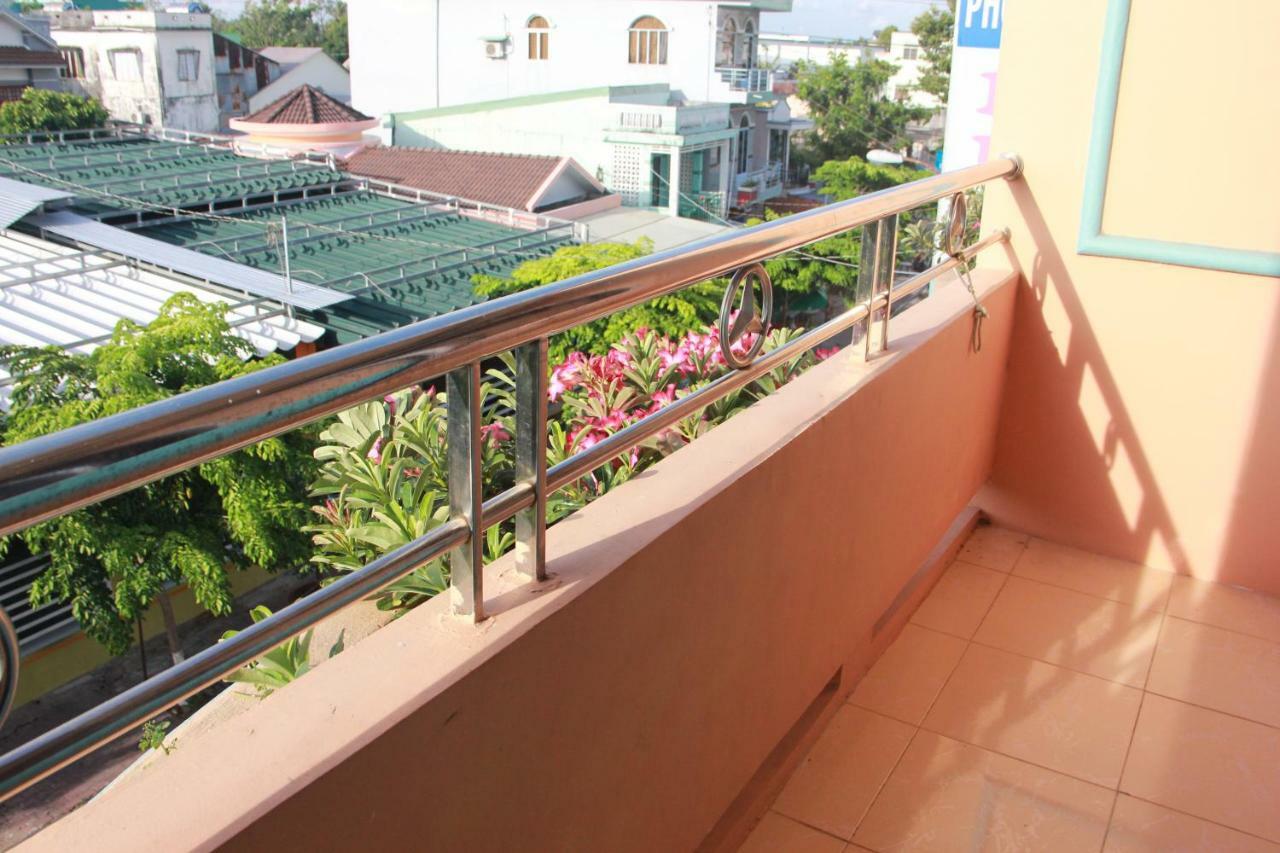 Huynh Huong Guesthouse Hà Tiên Extérieur photo